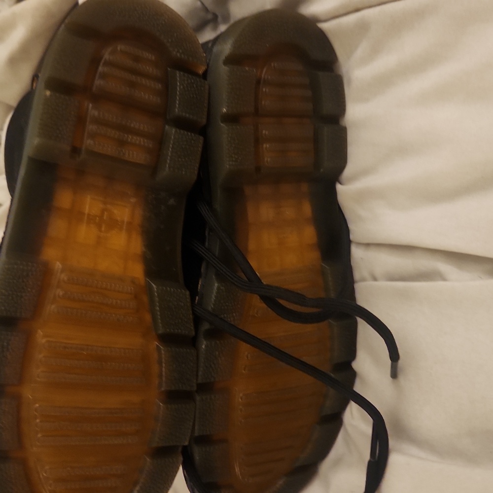 Dr. Martens Black Men's Combat Boots - Picture 3 of 7